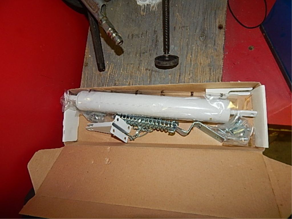 SCREEN DOOR SPRING SET
