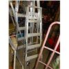 Image 1 : STEP LADDER - 5'