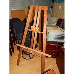 WOOD PAINTING EASEL