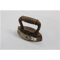 Vintage Miniature Sad Iron (3.5" long)