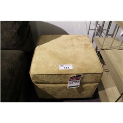 SMALL OTTOMAN WITH STORAGE