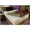 Image 1 : SERTA PERFECT SLEEPER QUEEN SIZED MATTRESS