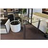 Image 1 : GLASS TOP DINING ROOM TABLE WITH MISC DECOR ITEMS