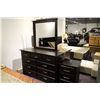 Image 2 : 6 PIECE DARK WOOD BEDROOM SET INCLUDES QUEEN SIZE BED, UPRIGHT DRESSER, NIGHTSTAND & HORIZONTAL