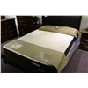 Image 1 : SPRINGAIR CHIRO COMFORT EXTRA FIRM QUEEN SIZE MATTRESS