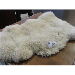 SMALL SHEEP SKIN RUG