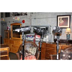CALUMET PROFESSIONAL TRAVEL LITE 750 PHOTOGRAPHERS LIGHTING SYSTEM; COMES WITH TRIPOD, CARRYING