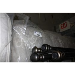 QUEEN SIZE MATTRESS AND BOXSPRING SET