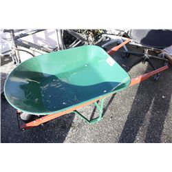 GREEN WHEEL BARROW