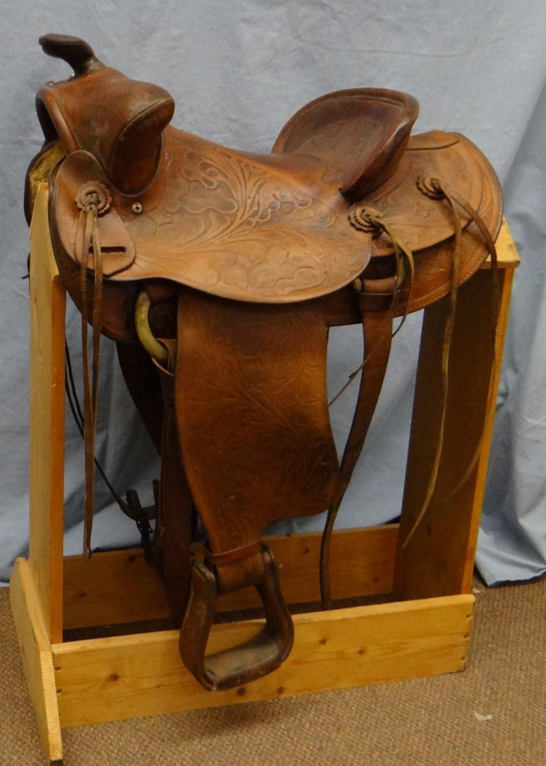 Saddle King stock saddle, 15"