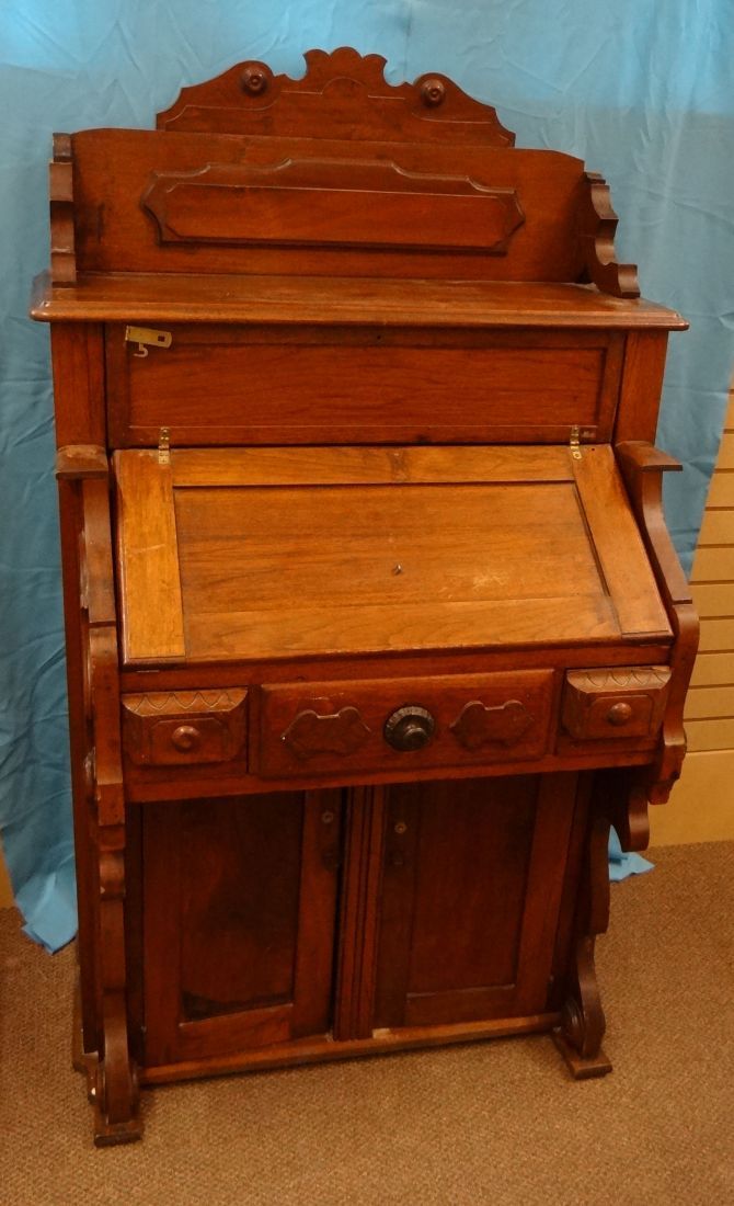 Oak Desk Made From A Pump Organ