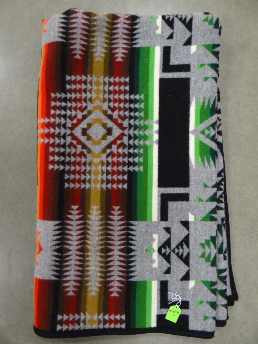 Pendleton blanket, like new