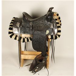 Black Western Saddle Keystone
