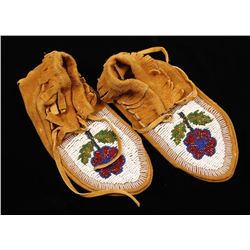 Vintage Pair of Child's Indian Beaded Moccasins.