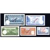 Image 2 : State Bank of Pakistan, 1973-1978 Presentation Booklet with 5 Different Specimen Banknotes.