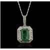 Image 4 : 14KT White Gold 3.76ct Emerald and Diamond Pendant With Chain