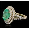 Image 5 : 14KT Yellow Gold 5.10ct Emerald and Diamond Ring