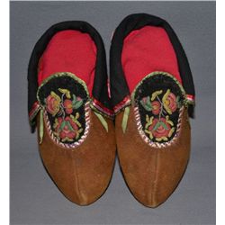 EASTERN MOCCASINS
