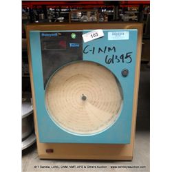 HONEYWELL TRUELINE CHART RECORDER (print sequence:) 61395