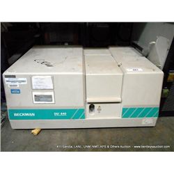 BECKMAN DU-640 SPECTROPHOTOMETER