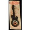 Image 3 :  The Beatles: figurines, Invicta Plastics brooch &amp; two scatter pins A set of Beatles figurines m