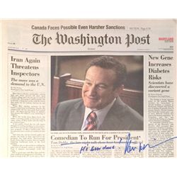 Robin Williams – Signed Man of the Year Prop (RARE!!!)