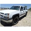 Image 2 : 2004 - CHEVROLET AVALANCHE