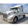Image 2 : 2005 - PETERBILT TRACTOR//DIESEL