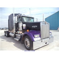2000 - KENWORTH TRACTOR//DIESEL