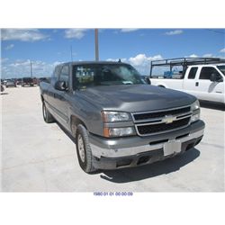 2006 - CHEVROLET SILVERADO//REBUILT SALVAGE
