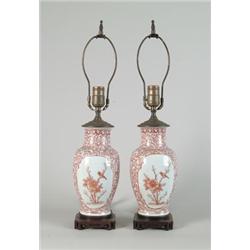 PAIR OF ORANGE AND WHITE ORIENTAL VASE LAMPS…