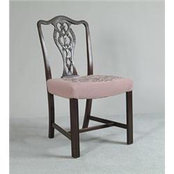 MAHOGANY CHIPPENDALE STYLE SIDE CHAIR…