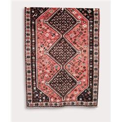 CONTEMPORARY SHIRAZ ORIENTAL RUG…