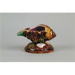 MAJOLICA: CONCH SHELL CREAMER?  …