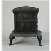 Image 1 : SMALL CAST IRON PARLOR STOVE…