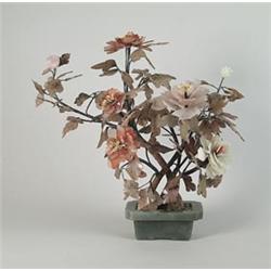 FINE ORIENTAL JADE TREE…