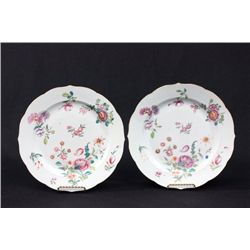 Pair of Chinese porcelain floral plates