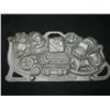 Image 2 : Cast Iron Sleigh Full O" Toys Baking Pan