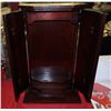 Image 2 : Vintage Table Top Light Up Display Cabinet.