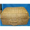 Image 2 : Pinic Wicker Basket