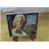 Image 7 : Misc. Lot Of Marilyn Monroe Collectibles
