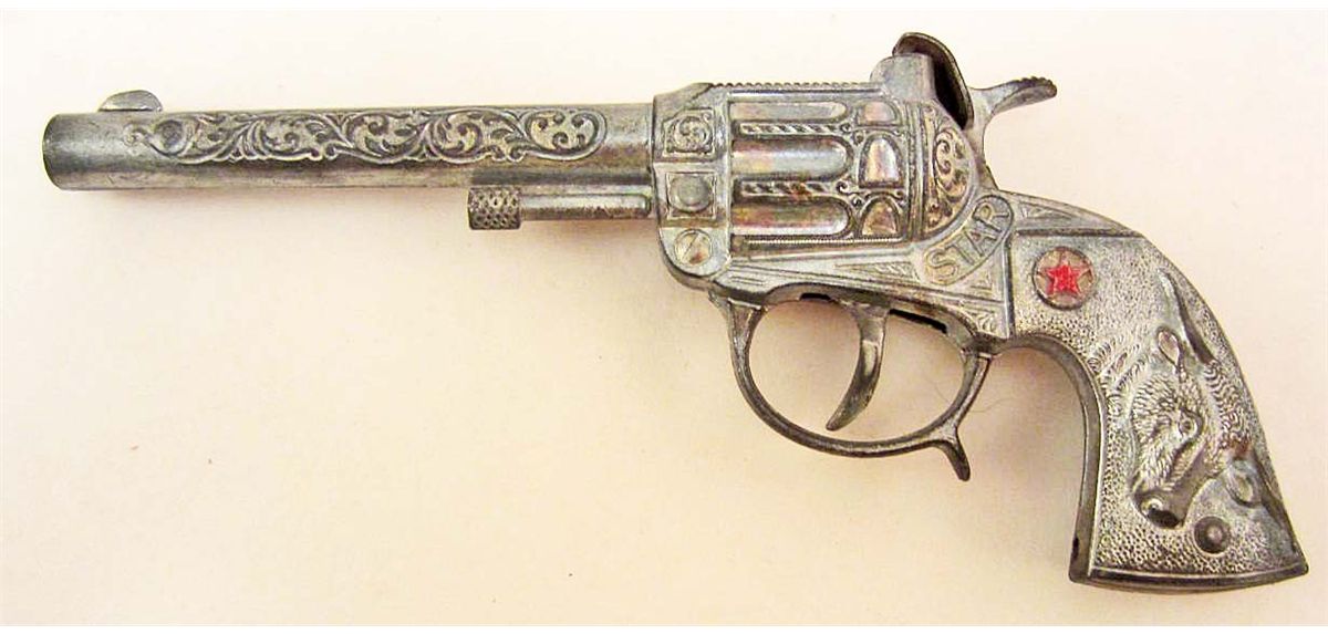 VINTAGE HUBLEY STAR CAP GUN