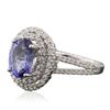 Image 2 : 14KT White Gold 2.56ct Tanzanite and Diamond Ring