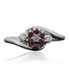 Image 1 : 18KT White Gold 0.10ctw Diamond Ring