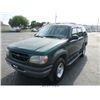 Image 2 : 2001 - FORD EXPLORER!