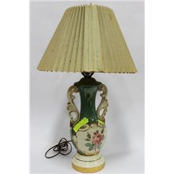 LARGE VINTAGE GREEN & GOLD PORCELAIN TABLE LAMP