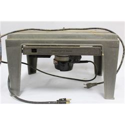 #60 CRAFTSMAN ROUTER W TABLE