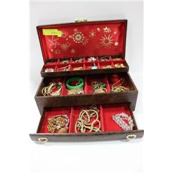 LARGE JEWELRY BOX W CONTENTS