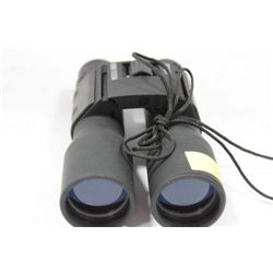 PAIR OF NEW 12 X 32 BINOCULARS