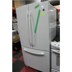 GE WHITE FRENCH DOOR BOTTOM MOUNT FRIDGE